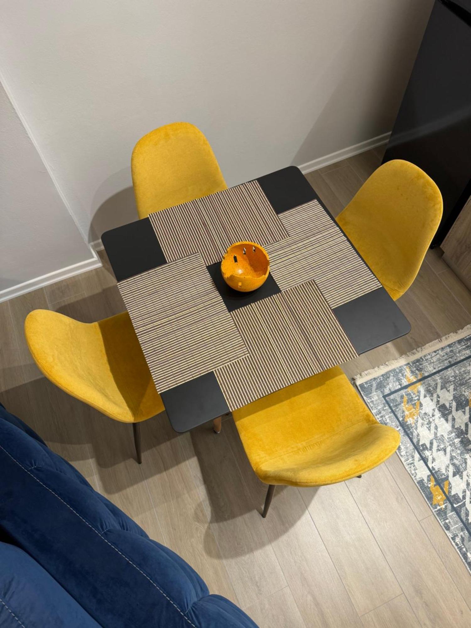 Am Apartment Тирана Экстерьер фото